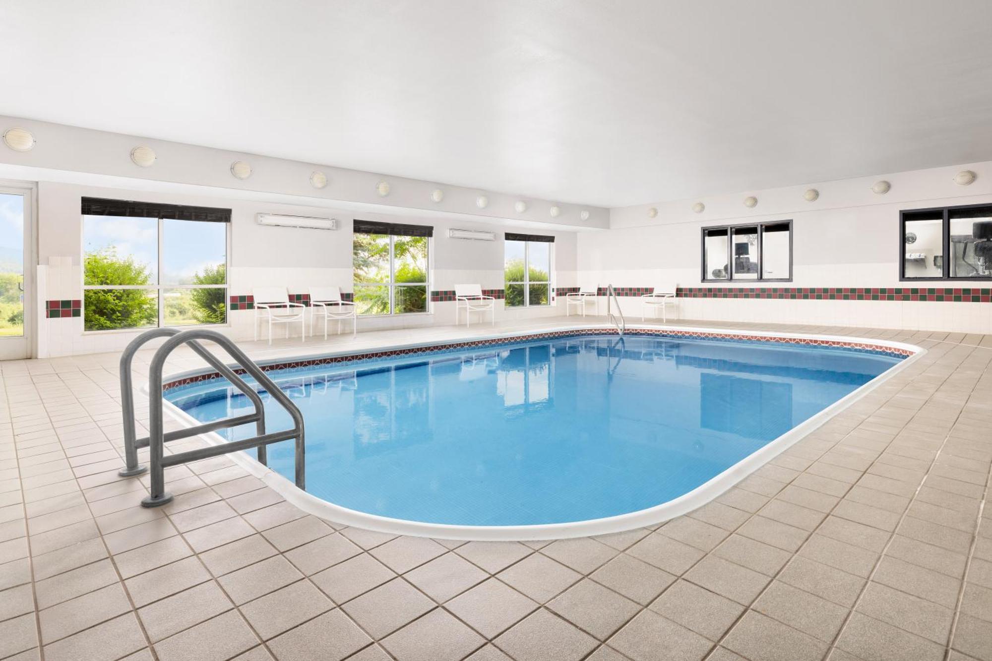 Country Inn & Suites By Radisson, Big Flats Horseheads Εξωτερικό φωτογραφία