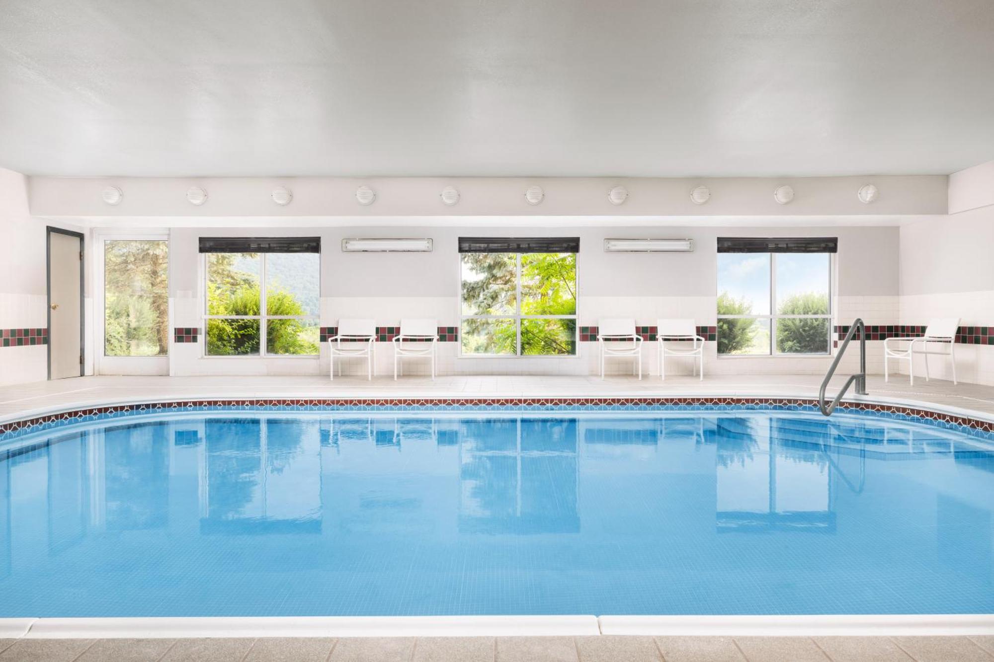 Country Inn & Suites By Radisson, Big Flats Horseheads Εξωτερικό φωτογραφία