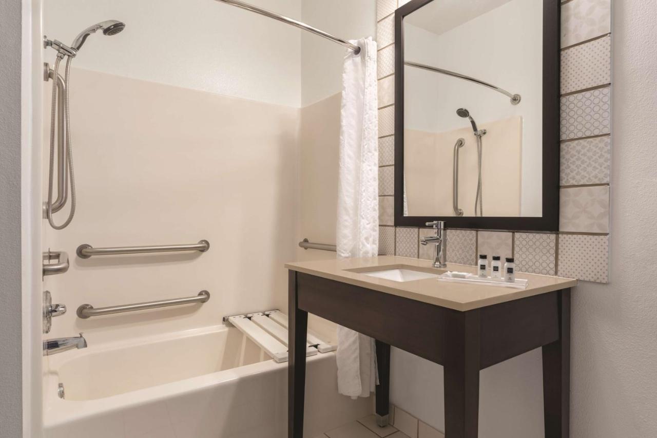 Country Inn & Suites By Radisson, Big Flats Horseheads Εξωτερικό φωτογραφία